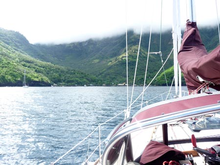 Sailing to French Polynesia